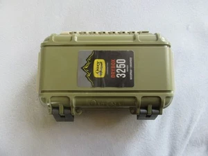 Otterbox dry box 3250   Keep Valuables Waterproof    Never used - Photo 1 sur 3