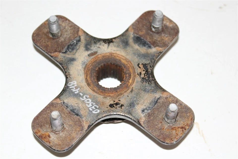 2011 Can-Am Outlander Max 800R XTP Front Right Hub  - Image 1 of 2