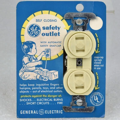 复古 NOS GE 复式安全卡扣式电动插座前座 15A 125V GE4071 — 第 1/4 张图片