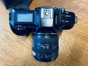 Canon EOS 650 Kamera 35-70mm plus Tragetasche  - Bild 1 von 4