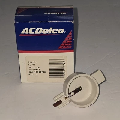 ACDelco GM Original Equipment D447 Ignition Distributor Rotor GM 10496798 - Image 1 of 4