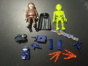 PLAYMOBIL CAFANTASMAS CON ESQUELETO Y ACCESORIOS EN BOLSA CERRADA - Picture 1 of 1