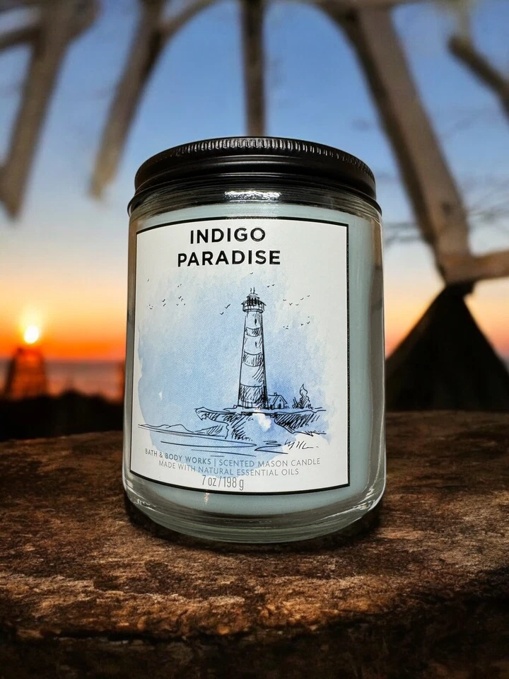 Bath & Body Works INDIGO PARADISE Tarro de una sola mecha vela con tapa faro de 7 oz Foto 1 de 1
