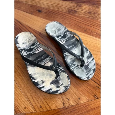 Sandalias chanclas para mujer Olukai Hoopio W camufladas talla 8 Foto 1 de 3