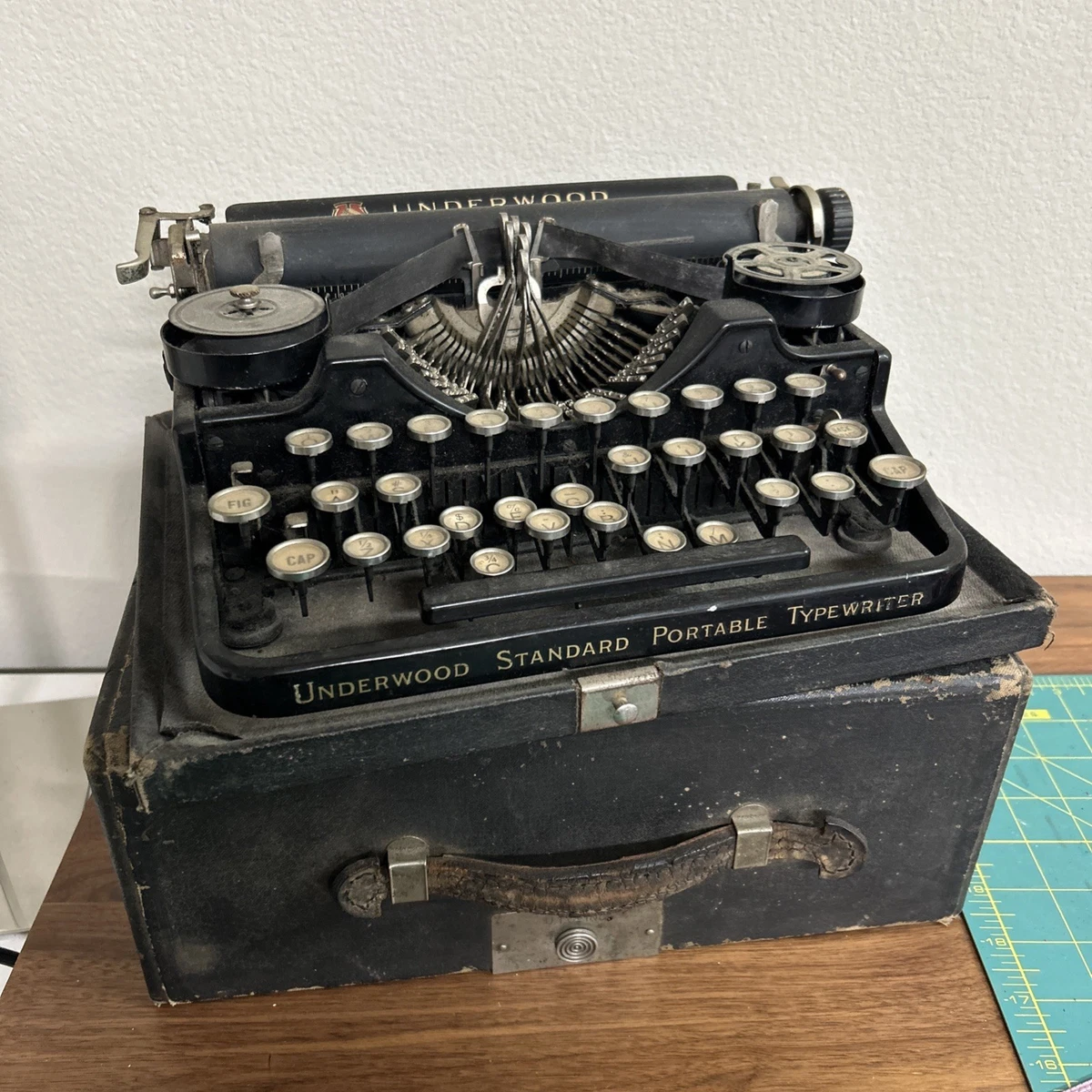 Underwood Portable Typewriter for sale | eBay