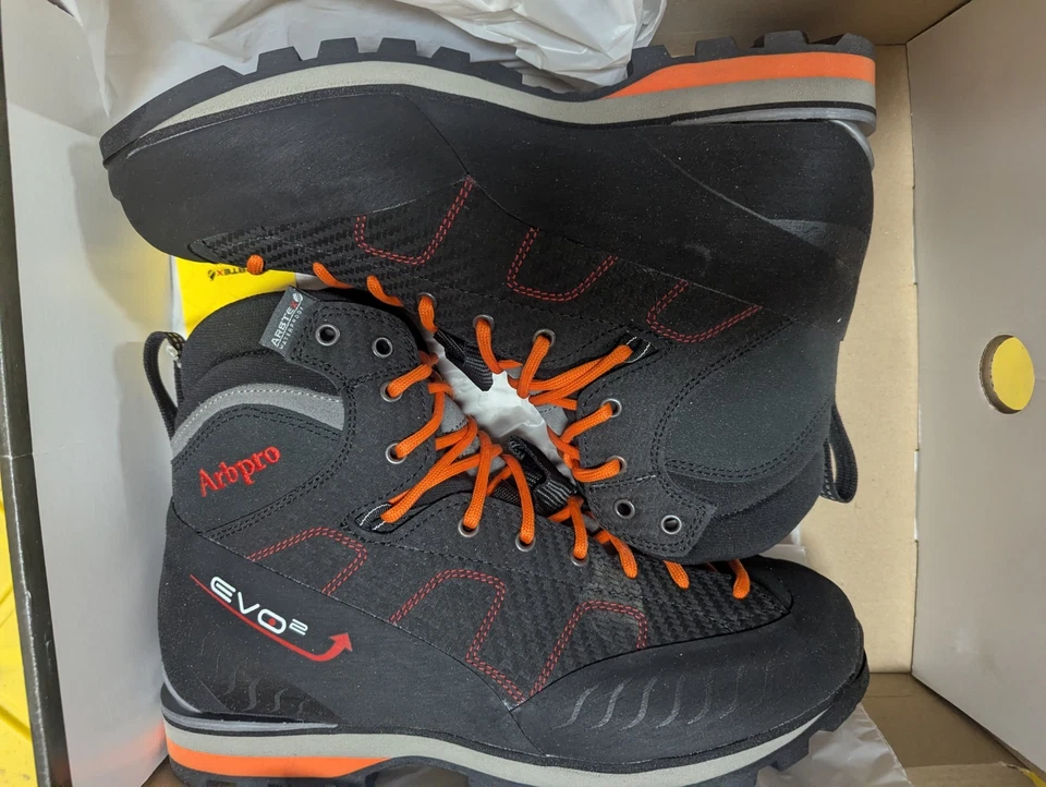 Botas de Escalada EVO 2 para Arboristas, Resistentes al Agua 10.5 Negras Foto 1 de 4