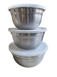Edelstahl Schüssel Set mit Deckel, 3-teilig, 0,7 / 1 / 1,5 Liter, Rührschüssel - Bild 1 von 4