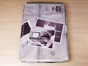 Sinclair ZX Spectrum - Mikrofone in Schulen von The Open University - MIA Release - Bild 1 von 7