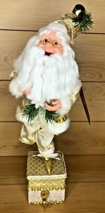 Nicholas Collection by Season's Design Elfe Weihnachtsmann weiß gold Strumpfhalter 16" - Bild 1 von 7