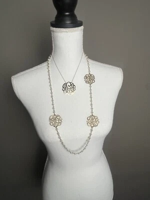 Collar Anthropologie Perla Y Emblema Estación Collar Foto 1 de 4