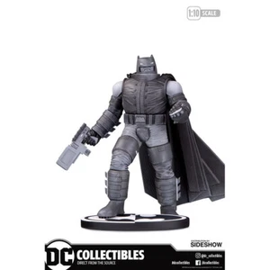 DC Direct Armored Batman Black & White statue by Frank Miller - Photo 1/7