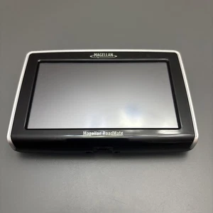 Magellan RoadMate 1400 Black 4.5 Inch Widescreen GPS Navigator WORKS - NO CORD!! - Picture 1 of 4