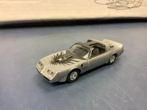 Joe dirt 1979 Pontiac trans am firebird T/A Greenlight 1/64 silver loose - Picture 1 of 5