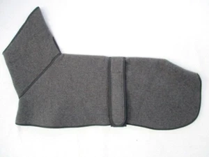 26" SMALL GREYHOUND COAT GREY FLEECE SHOWPROOF OUTER CREAM FLEECE LINED HI-NECK - Picture 1 of 8