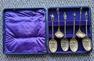 Antique Charles Dickens Pickwick Papers Victorian Spoon Set - Picture 1 of 7