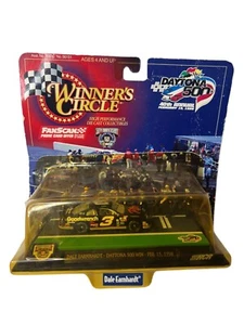 1998 Dale Earnhardt #3 Daytona 500 WIN 1/64 Diecast NASCAR Full Pit Crew Figures - Picture 1 of 3