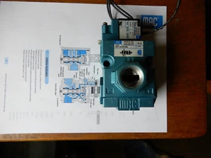 AIR Solonoid Valve MAC 56C-12-551BA With 130B-551BAAA   Coil 12VDC - Picture 1 of 4
