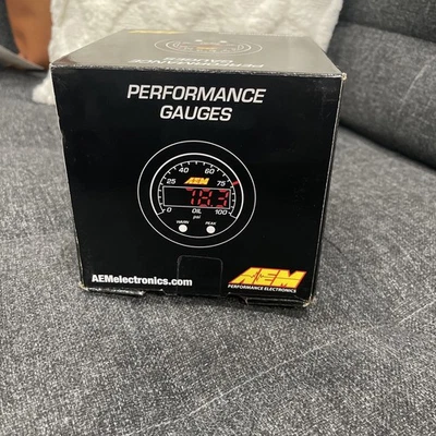 AEM 30-0307 52mm X-SERIES DIGITAL OIL PRESSURE GAUGE 0~150PSI  - Image 1 of 4