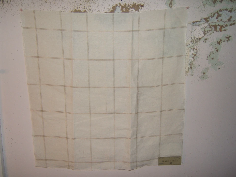 Beacon Hill, Balsam Plaid, 26.50" Wide X 26.50" Long, Color Ivory - Image 1 of 1