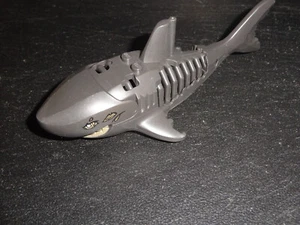 LEGO Pirates of the Caribbean Silent Mary 71042 Zombie Ghost Shark - Picture 1 of 2