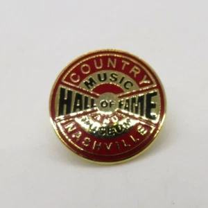Country Music Hall Of Fame Gold Tone Enamel Pin Badge Nashville Souvenir - Picture 1 of 7