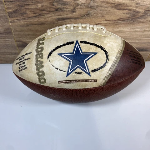 Vintage Dallas Cowboys Limited Edition Football Series M 1999 Cover