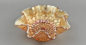 Fenton Scalloped Bowl, Fish Scale Pattern Carnival Glass, Marigold. Antique. - Picture 1 of 7
