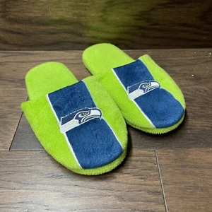 Foco Youth Boys Slippers Size XL (7-8) Seattle Seahawks mule slippers - Picture 1 of 6