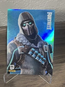 🔥🔥 2020 Panini Fortnite Series 2 #127 VULTURE Epic Outfit SP HOLO FOIL - Picture 1 of 2