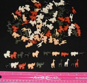 100 + ASSORTED SAFARI CIRCUS ANIMALS PLASTIC PONY NOVELTY BEADS 6+ oz - Picture 1 of 2