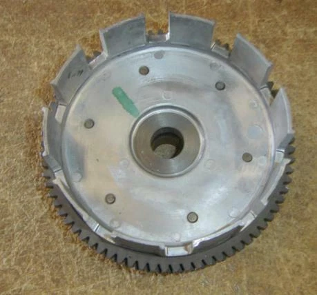 Оригинальная корзина внешнего сцепления для Honda CA175 CB175 CL175 SL175 22100-302-000 - Изображение 1 из 1