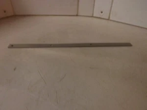 Retainer, Outboard Rear Hood Seal PN. 12338902, NSN. 2590-01-261-5484 - Bild 1 von 5