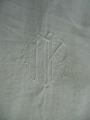 Petit drap en chanvre brodé et tissé main ancien XIXè 1,5 m x 1,7 m - Photo 1/4