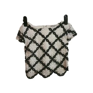 Ladies Floral Black And White Crop Top By Lipsy Size 8 Zip Cap Sleeves - Picture 1 of 7