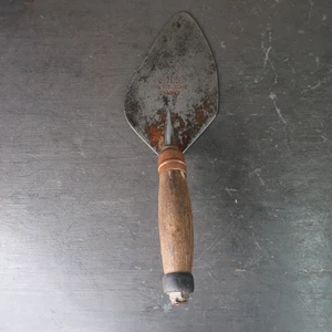 Vintage Bricklayers Trowel by WHS Hunt & Sons Brades - Picture 1 of 10