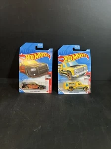 Lotto 2 Hot Wheels Muscolo Fire Dept E Soccorso - Foto 1 di 1