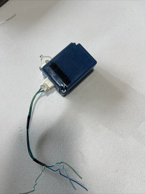 2010-2014 Toyota Prius Tire Pressure Monitoring System OEM 8976047030 Foto 1 de 4