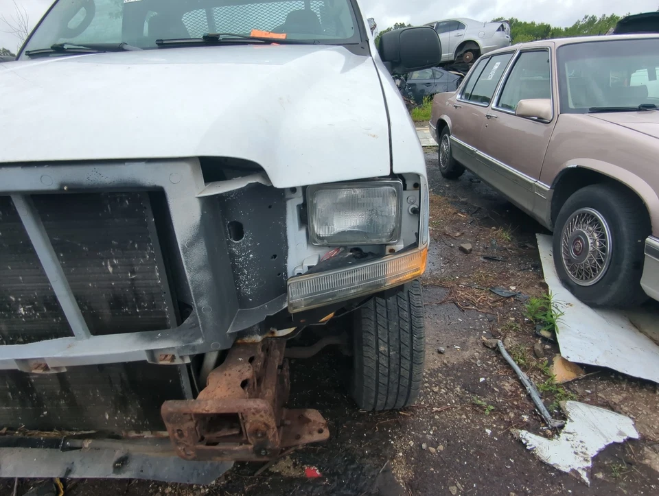 Ford F-250 Super Duty 1999 conductor izquierdo OEM faro lámpara UEIUV Foto 1 de 1