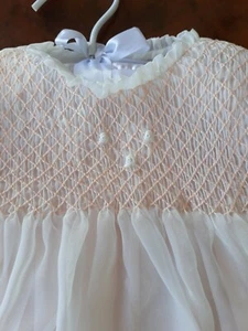 Abito Battesimo Malvin e CO Taglia 12 e 18 Mesi con Punto smog.  - Foto 1 di 4