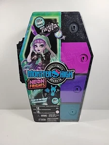 Monster High 12.75'' Skulltimate Secrets Neon Frights Twyla Fashion Doll - Picture 1 of 6