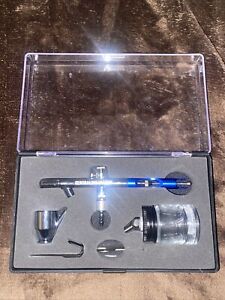Central Pneumatic Air Brush Kit w/ Case