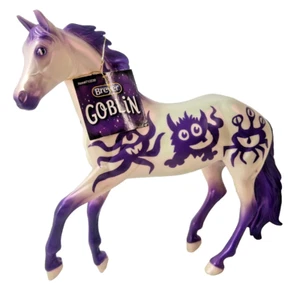 2017 Halloween Breyer 712230 GOBLIN CLASSIC si illumina in viola scuro punti Harper - Foto 1 di 16