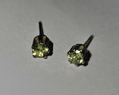 Genuine Natural Faceted Sparkling Green Peridot Stainless Steel Stud Earrings - Image 1 of 4