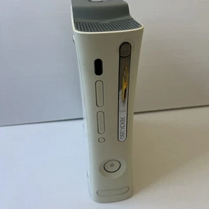 Xbox 360 Console 60 GB White For Parts Repairs As Is Red Ring - Picture 1 of 5