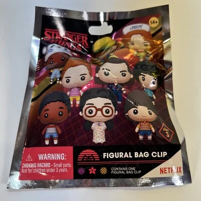 Netflix BOLSO FIGURATIVO COSAS EXTRAÑAS Clip BOLSO MISTERIOSO Serie 3 Foto 1 de 4