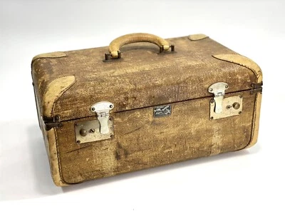 Vintage Suitcase Case Leather Paul Bunyan Air Luggage Multnomah PORTLAND Oregon - Image 1 of 4