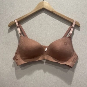Pink Lover Full T Shirt Bra SZ 42C PINK Lightly Padded Wireless Floral Lace 6835 - Picture 1 of 7