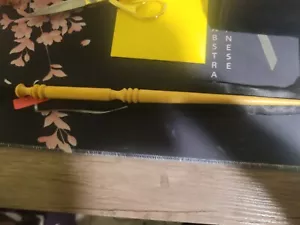 Yellow Heart Wand - Picture 1 of 1