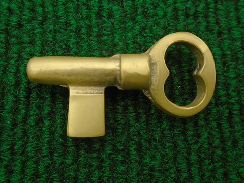 BRASS POCKET DOOR TAPERED BIT KEY BLANK for POCKET DOOR LOCKS -STYLE #1 (33219) Cover