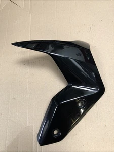 2022 TRIUMPH TIGER 660 SPORT Front Mudguard Left Side Arm - T2310413 Black - Picture 1 of 3